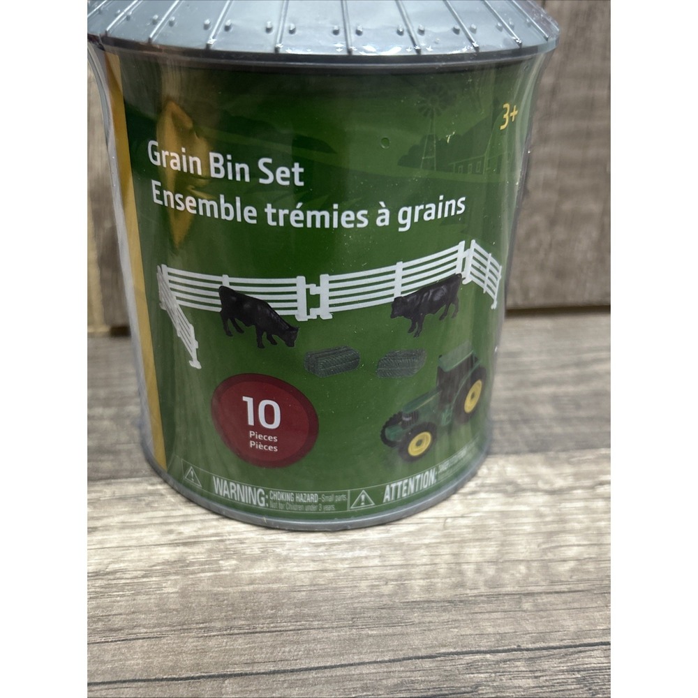 Brand New 1:64 Ertl Tomy John Deere Grain Bin Tractor & Cow Farm Set 10 Pieces